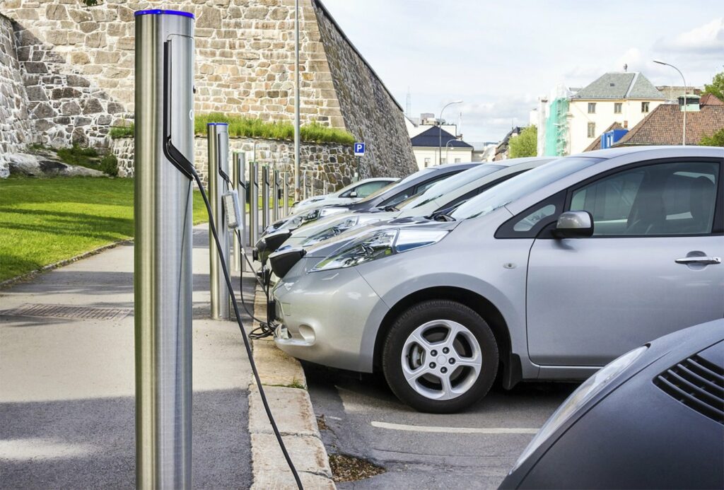 Installazione di Sistemi di Ricarica per Veicoli Elettrici